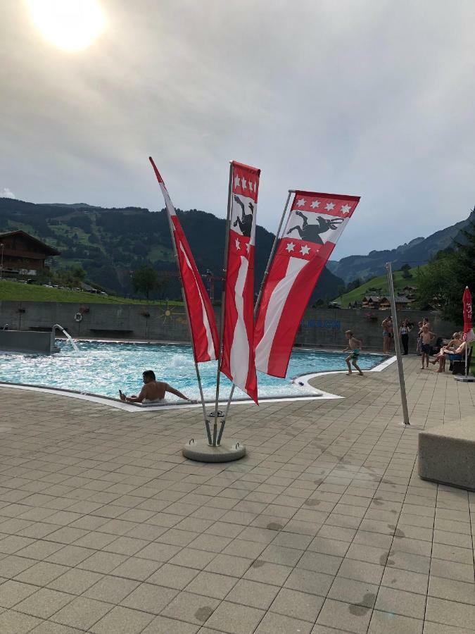 Chalet Zur Hoehe Grindelwald Exterior photo